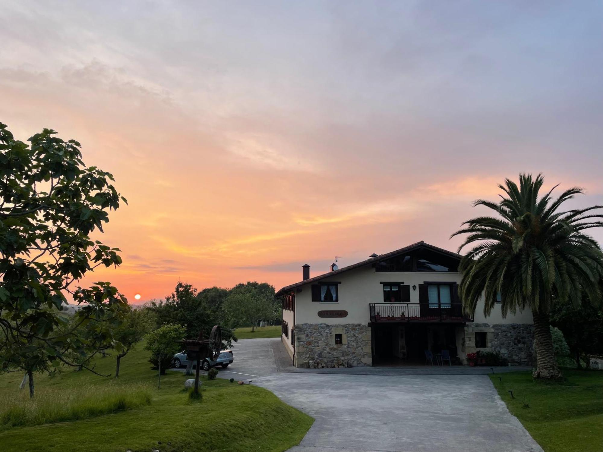 Agroturismo Erretegi Haundi Oiartzun Zewnętrze zdjęcie